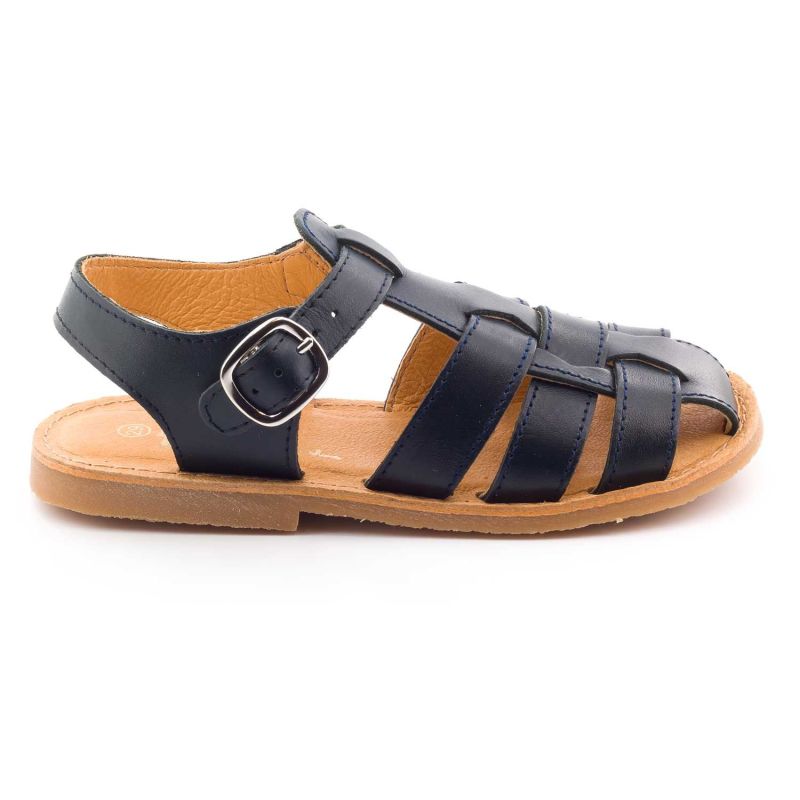 Les Boni Marin sont de très jolies sandales garçon ou fille en cuir bleu marine.